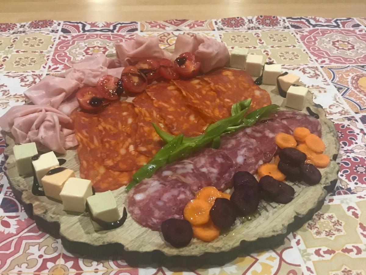 Pizzicalaluna Піоноро Екстер'єр фото